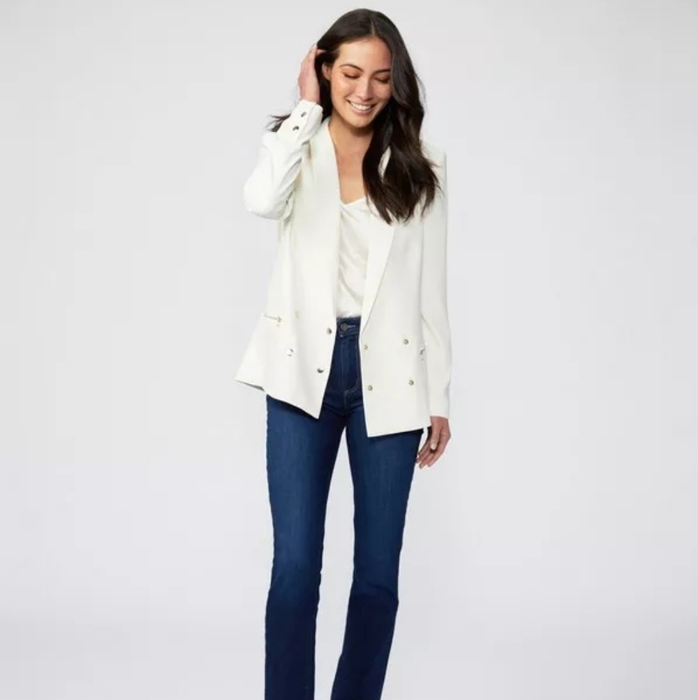 Paige Karissa Blazer In Ecru - Elegant White Women's Blazer - Picture 3 of 11